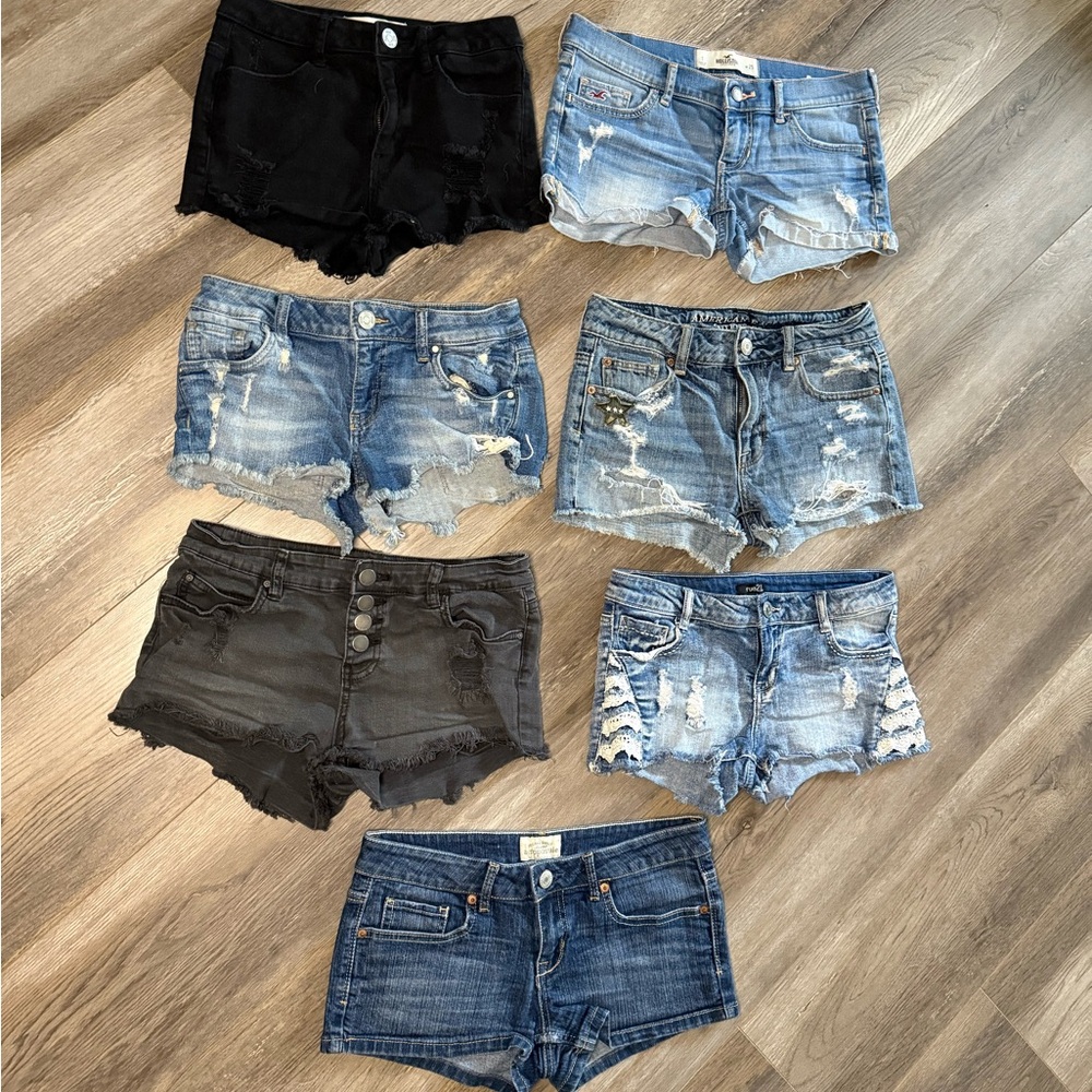 Short Cut Off denim lot. Lot of 7 denim shorts, Size ranging 0- 5/6.